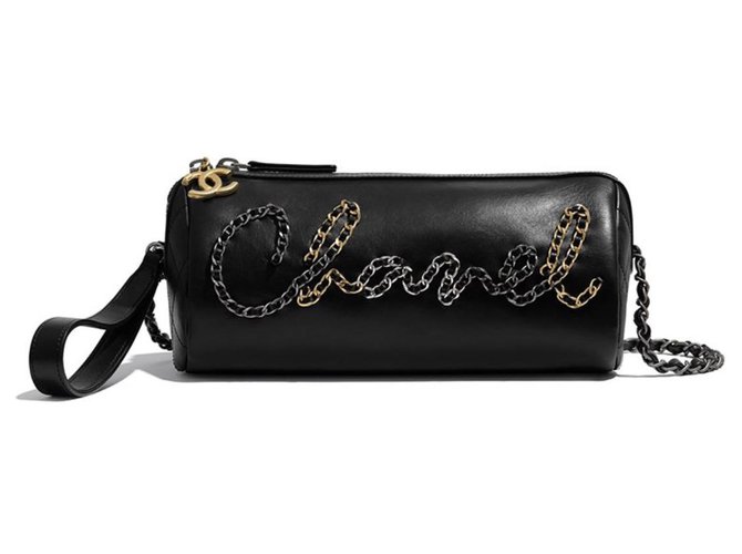 Chanel Handbags Black Leather  ref.247406