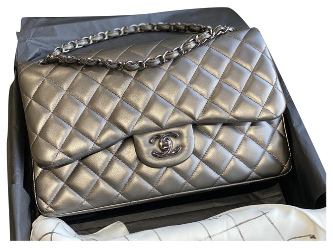 Classic Timeless Chanel Bag Bronze Leather  ref.247673