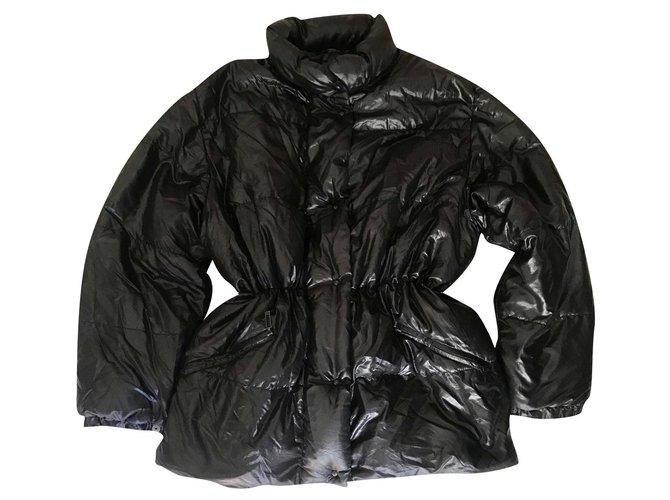 Moncler Manteaux, Vêtements d'extérieur Polyamide Noir  ref.247711