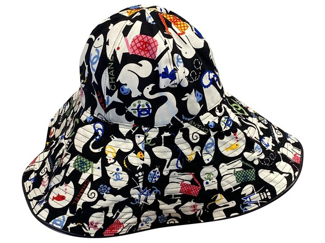 Chanel cappelli Multicolore Tela  ref.248055