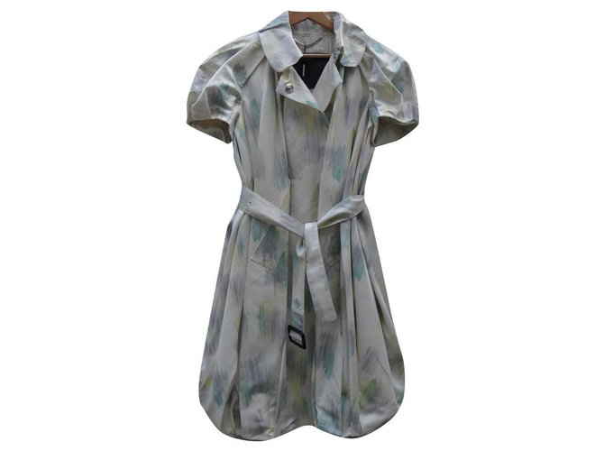 Burberry Coats, Outerwear Multiple colors Silk Cotton  ref.248434