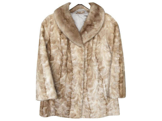 Autre Marque Coats, Outerwear Beige Fur  ref.248559