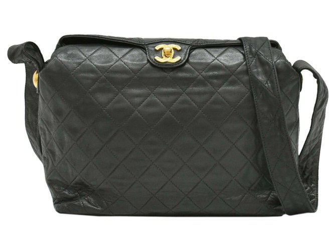 Pochette Chanel porté épaule Cuir Noir  ref.248593