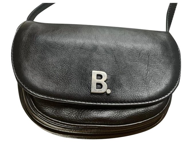 balenciaga cuir noir