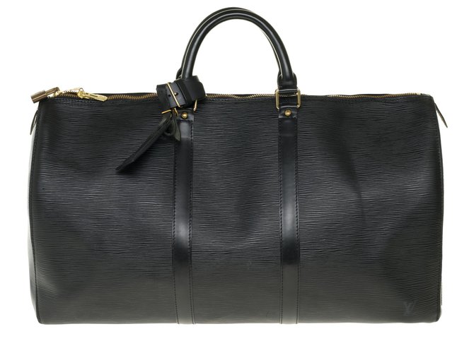 Sac de voyage Louis Vuitton Keepall 50 en cuir épi noir en très bel état  ref.250328