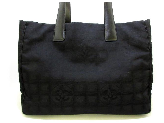 Chanel tote bag Black Tweed  ref.250650