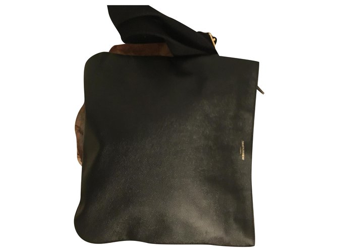 Saint Laurent Taschen Aktentaschen Schwarz Lackleder  ref.250271
