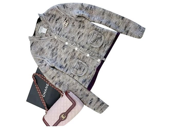 Conjunto de Saia Chanel de Lã Tweed Borgonha Cinza