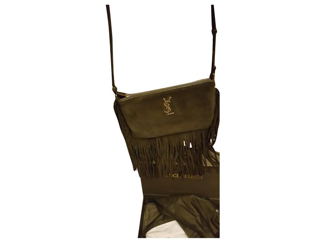 Yves Saint Laurent Handbags Black Leather  ref.250711