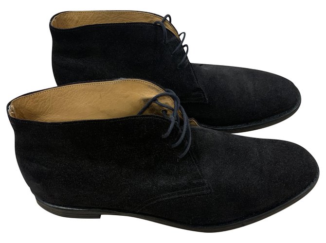 church's chukka boots