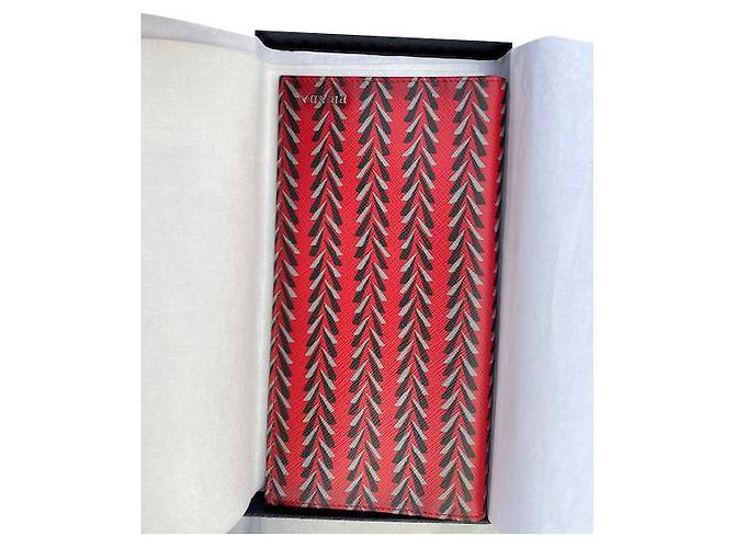 Saffiano Prada Red Leather Wallet