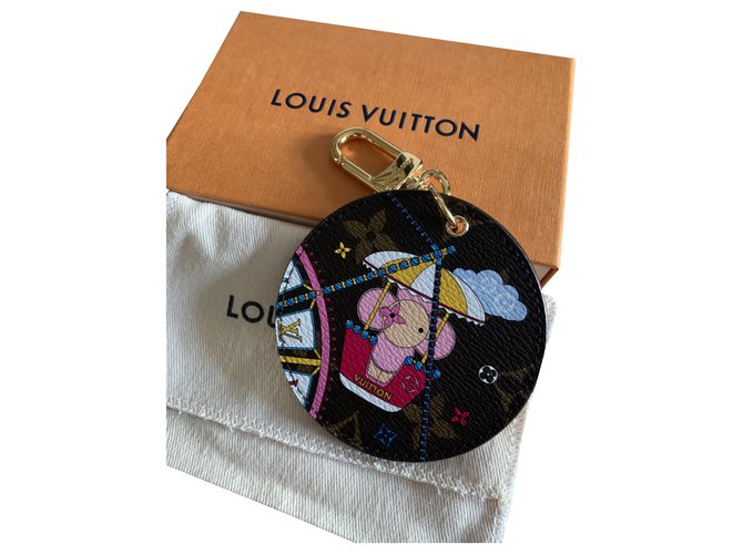 Vivienne Louis Vuitton Edición limitada de ilustraciones navideñas 2020 Rosa  ref.251927