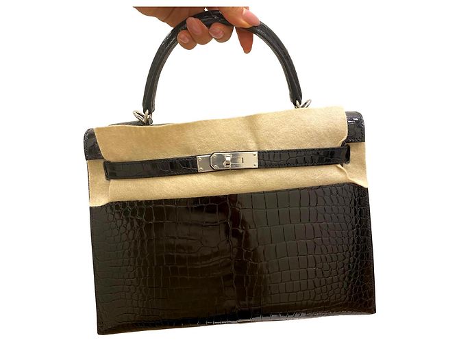 Hermès Kelly32  cuoco nero esotico