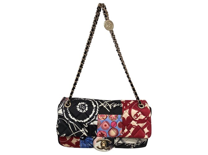 Chanel Handbags Multiple colors Silk  ref.252277