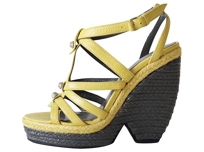 Balenciaga Sandals Yellow Leather  ref.252607