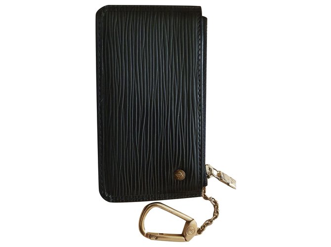Louis Vuitton Purses, wallets, cases Black Leather  ref.252837