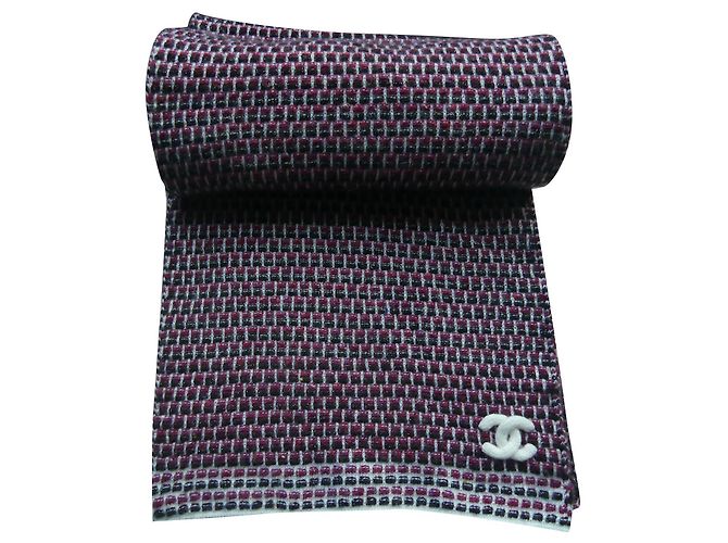 Sciarpa lunga Chanel viola cashmere viscosa metallizzata Porpora