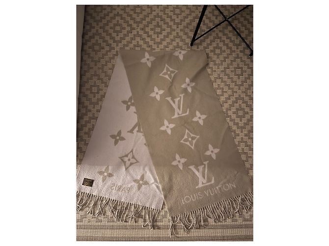 Sciarpa Louis Vuitton Reykjavik in cashmere grigio