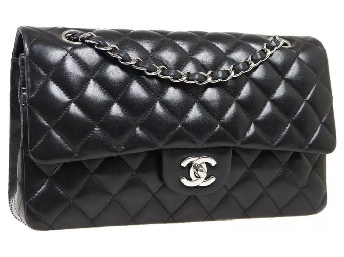 Chanel Timeless Black Leather  ref.253594