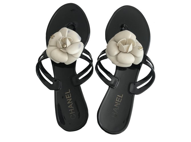 Chanel Camelia Thong Jelly Sandals Black Plastic  - Joli Closet