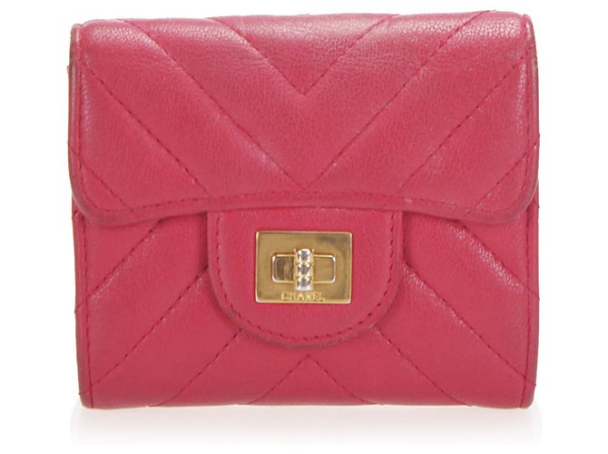 Chanel Pink Chevron Mademoiselle Leder Kleine Brieftasche Kalbähnliches Kalb  ref.254191