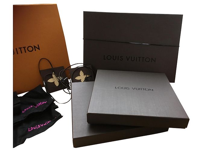 Borse da imballaggio e scatole Louis Vuitton con sacchetti Marrone