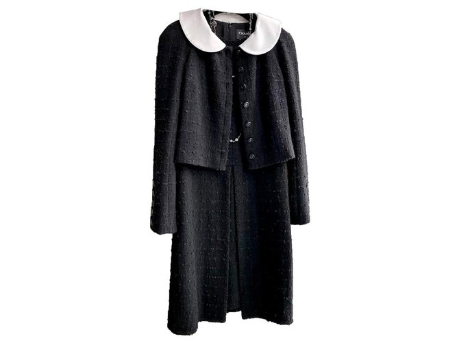 Chanel petite veste + robe en tweed Noir  ref.254412
