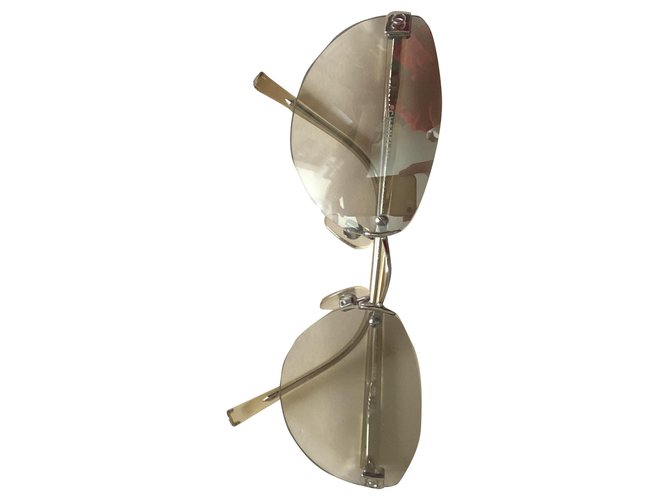 Chanel Sonnenbrille Grau Metall  ref.254582