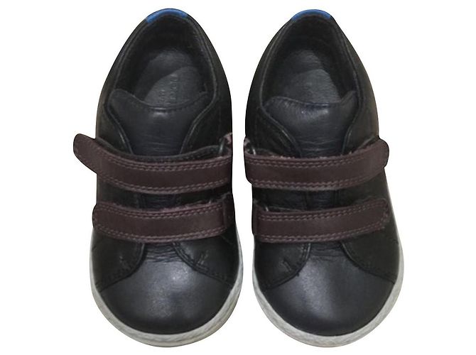 Baskets Dolce & Gabbana en cuir noir bébé garçon taille 20