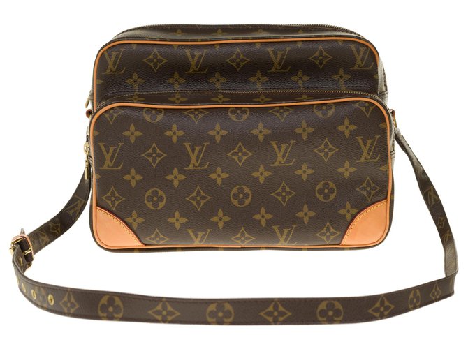Louis Vuitton, Bags, Louis Vuitton Unisex Messenger Bag