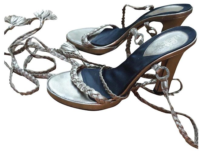 Goldsandalen von Gianni Versace Golden