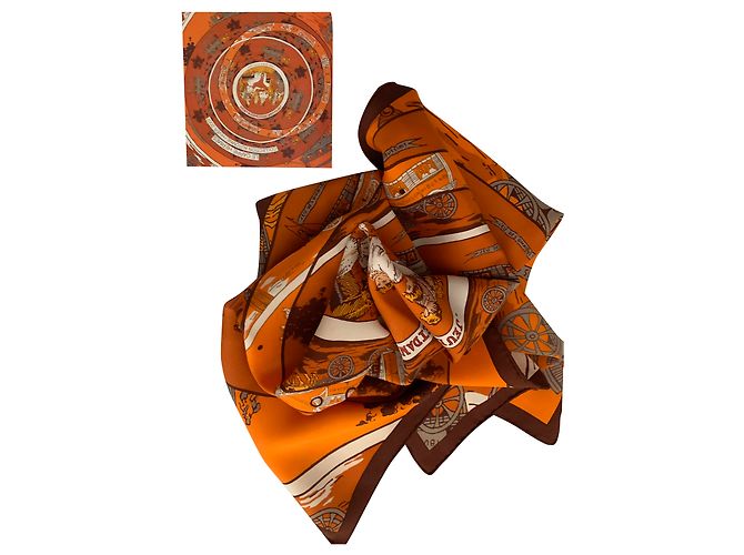 Hermès GIOCO OMNIBUS E DONNE BIANCHE Multicolore Seta