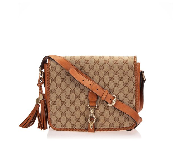 gucci clasp closure handbags