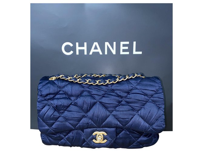 Classique Chanel Sacs à main Satin Bleu Marine  ref.255420