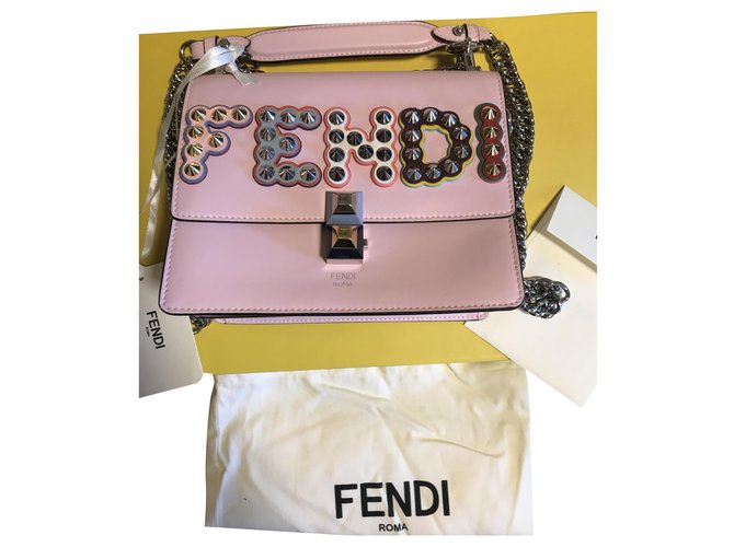 Fendi Handtaschen Pink Leder  ref.256023
