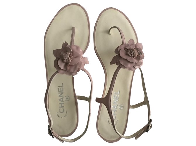 Chanel Camelia Thong Sandals Pink Leather  ref.256048