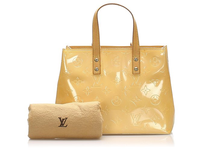 Louis Vuitton Brown Vernis Reade PM Beige Light brown Leather Patent leather  ref.256237