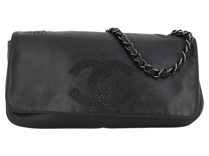 Chanel shoulder bag Black Leather  ref.256384