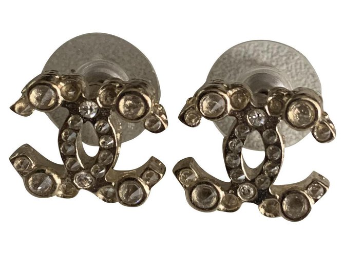 Chanel Earrings Golden Metal  ref.256425