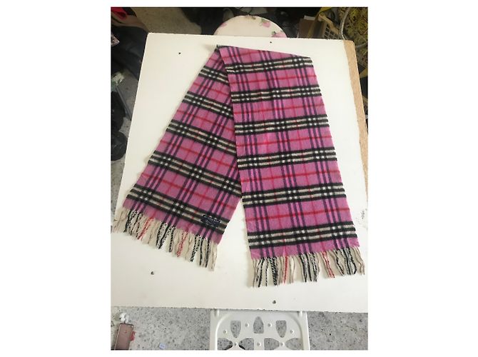Sciarpa Burberry in cashmere rosa
