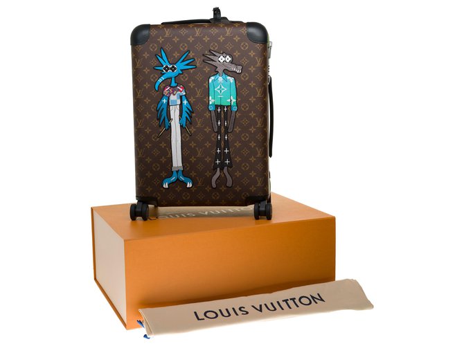 New / Limited edition / Spring-Summer men's fashion shows 2021/ Louis Vuitton Horizon suitcase 55  "Friends" Brown Black Green Leather Cloth  ref.257127