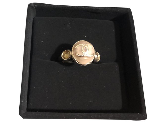 Chanel Ringe Golden Metall  ref.257352
