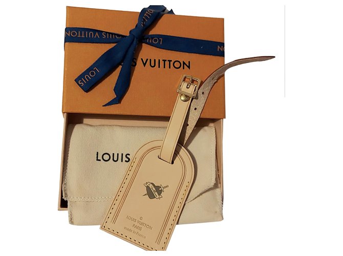 Louis Vuitton bag charm porte adresse Beige Leather  ref.257391