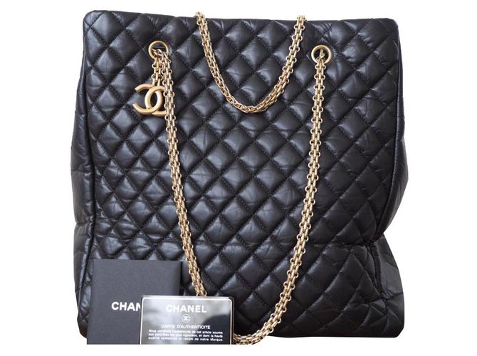 Chanel Totes Black Leather  ref.257392