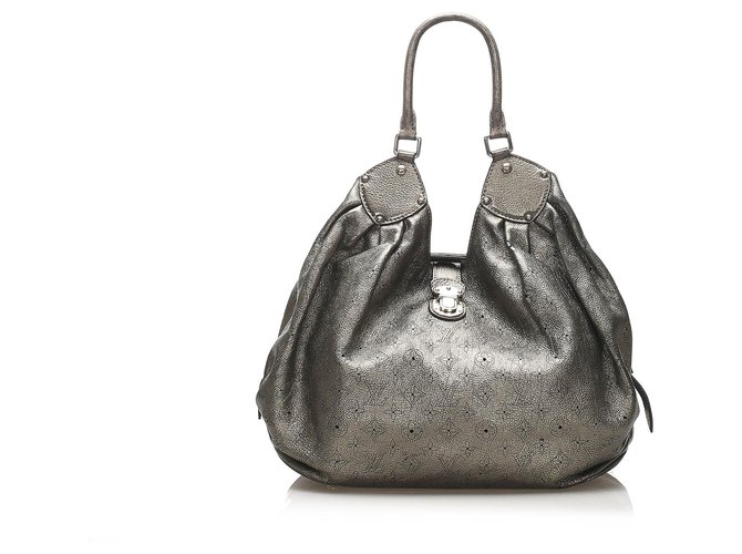 Louis Vuitton Gold Mahina XL Hobo Bag Golden Leather Pony-style calfskin  ref.257544