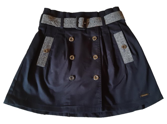 Burberry Skirts Dark blue Cotton  ref.257941