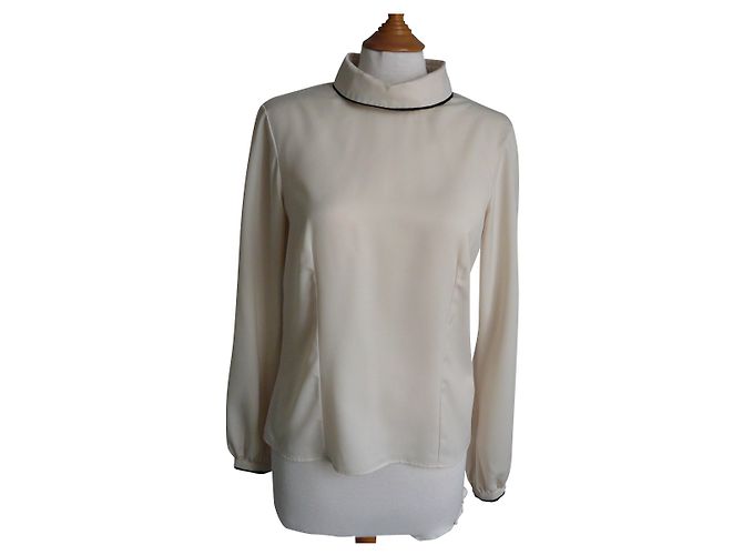 CHANEL UNIFORM Langarmbluse ecru T.38 Beige
