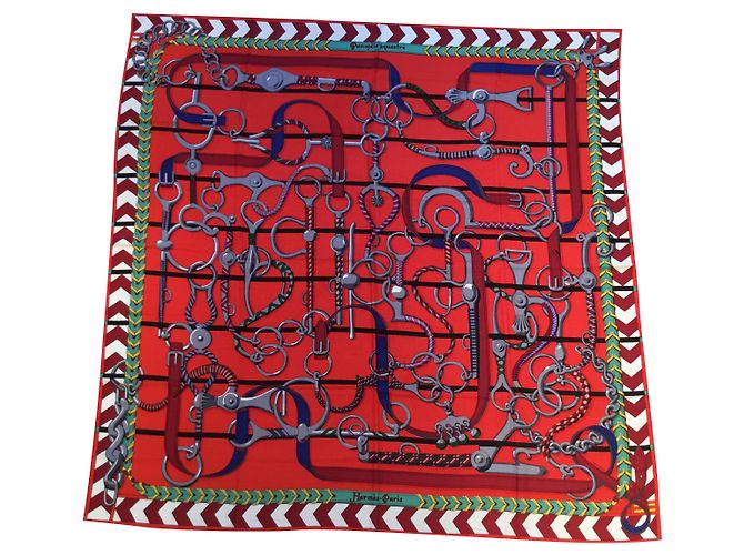 Scialle di Hermès  140 X 140 cashmere e seta Rosso