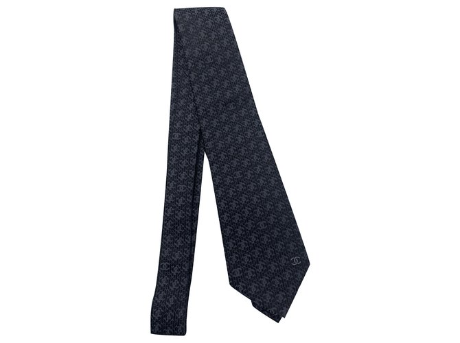 Chanel Cravatte Nero Seta  ref.258245