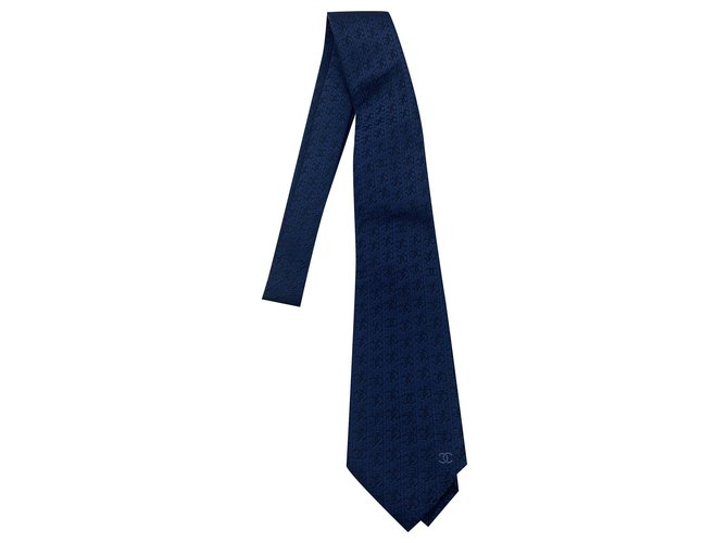 Chanel Ties Navy blue Silk  ref.258252